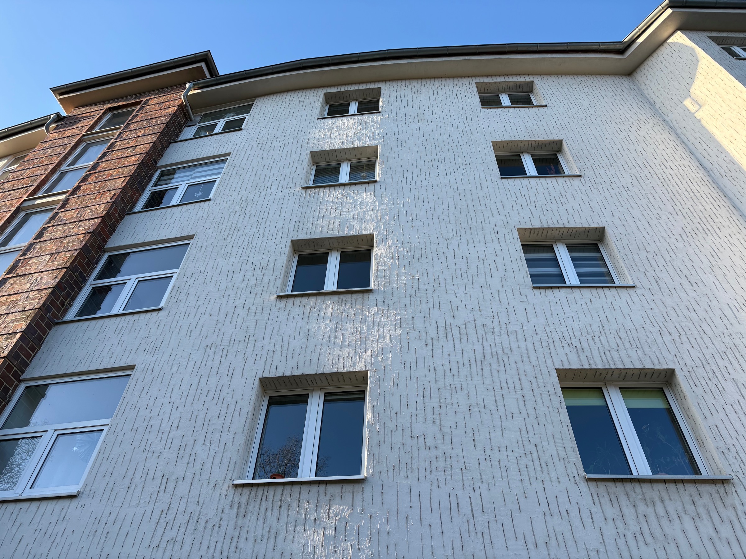 Rough plaster facade from 1935