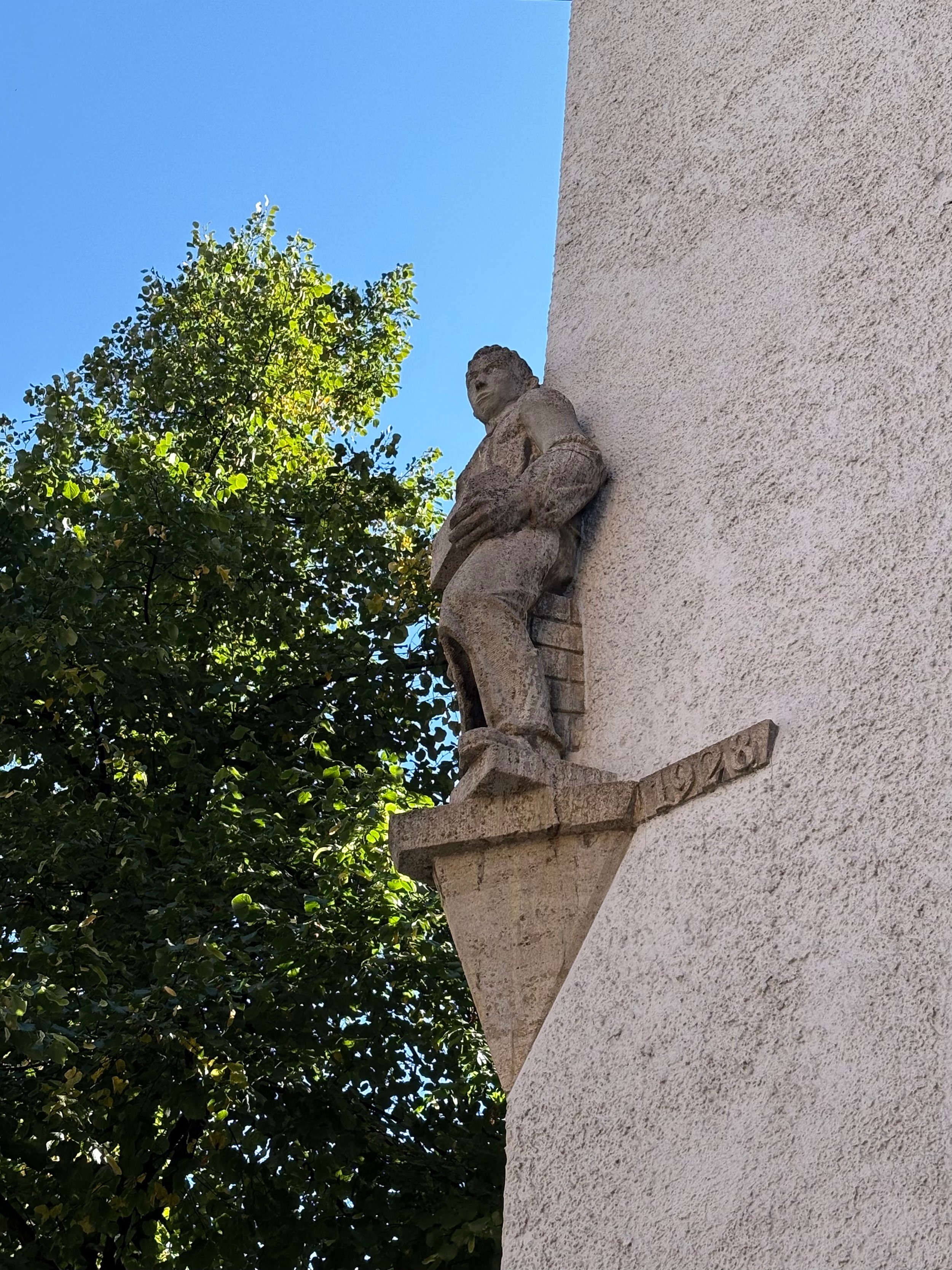 Example picture for Trade Sculptures